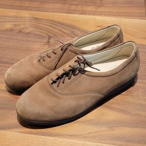 SAS Whisper Oxford Womens Size 12 M Brown Suede Tripad Comfort Lace Up Shoes USA